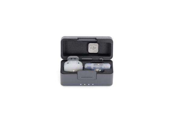 DJI Mic Mini 2 (1 TX + 1 Mobile RX + Charging Case) - frontview